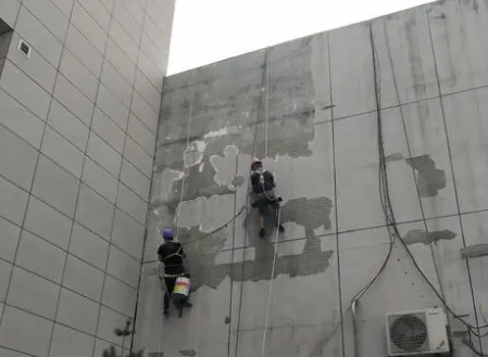 南宁楼顶漏水维修公司分享下南宁外墙防水的注意事项